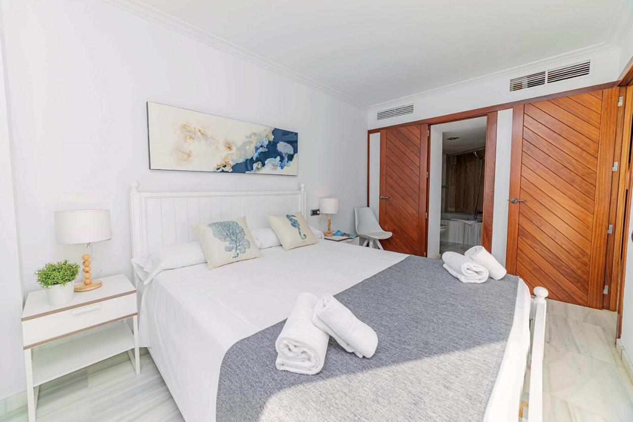 Natalia Beach By Sealand Villas Port de Pollença Exteriör bild